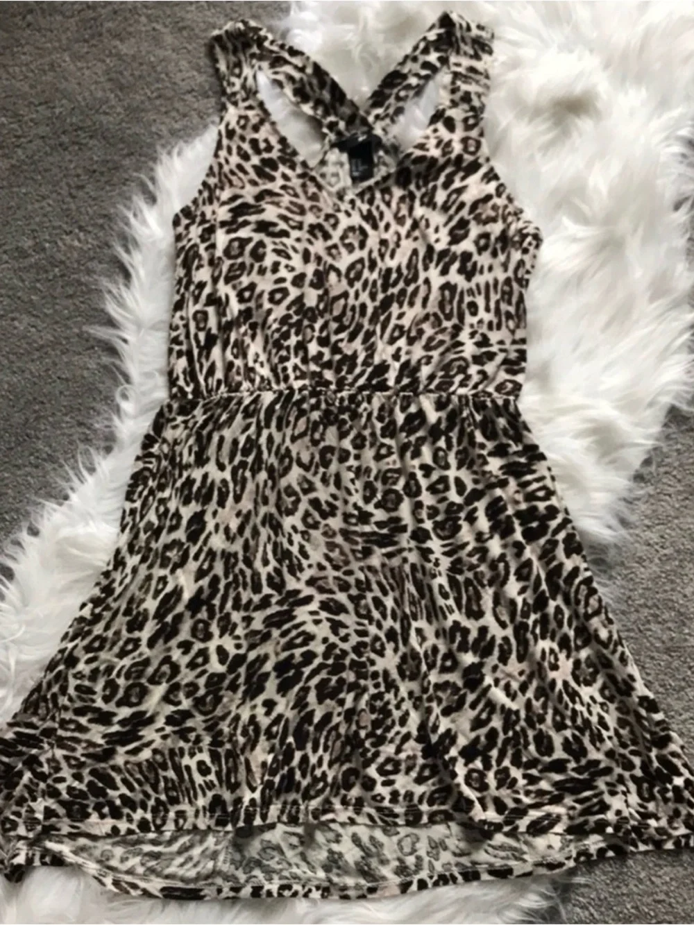 H&M Leopard Print V-Neck Mini Dress - Beige & Black - Picture 2 of 5